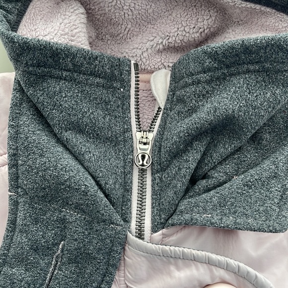 LULULEMON PEDAL POWER JACKET WOMEN'S SIZE 6 NEUTRAL BLUSH PINK FULL ZIP - Picture 8 of 16